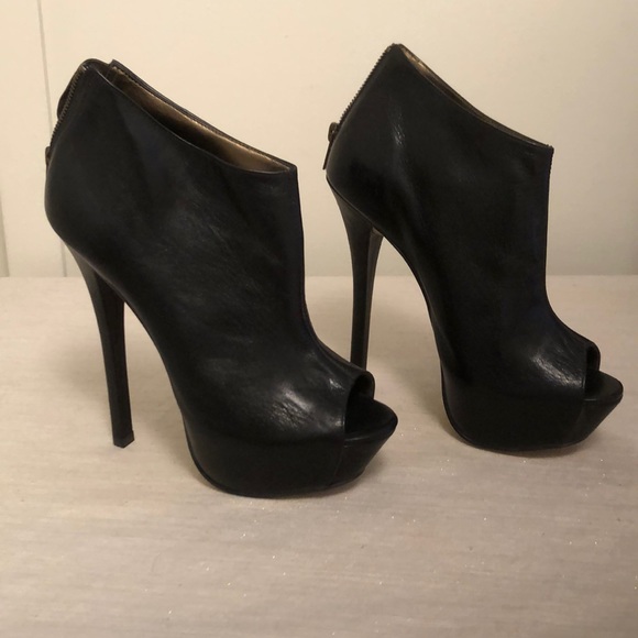 Steve Madden Peep Toe Booties - Picture 1 of 6